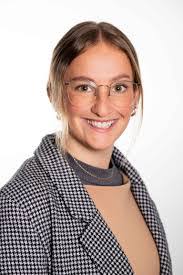 Tamara Levy's Instagram, Twitter & Facebook