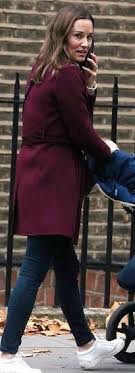 Part of the daily mail, the mail on sunday & metro media group. Pippa Middleton Matthews Home Daily Mail Online Pippa Middleton Pippa And James Burgundy Coats