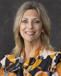 Dawn Brock's Instagram, Twitter & Facebook