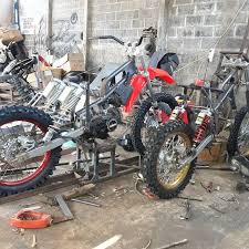 Bikin Bebek Modifikasi 2 Tak Grasstrack Paling Keren Bagaimana Sih Cara Bikin Serta Ingin Mendapatkan Motor Trail Yang Keren M Motor Trail Motor Kendaraan