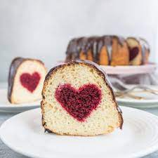 Hidden Heart Valentine S Day Cake Recipe Desserts Valentine Desserts Valentines Recipes Desserts