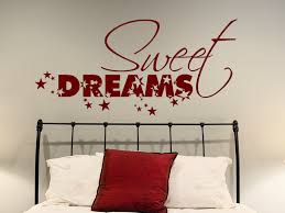 With a set of?*50 items you will be able to craft a sleek and modern bedroom for your sims! Wandtattoo Sweet Dreams Furs Schlafzimmer Wandtattoos De