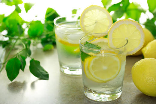 8 lý do nên uống nước chanh ấm mỗi ngày - Báo Nam Định điện tử