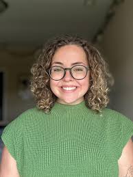 Formal desk job opportunities in the area