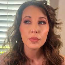 Macy Waters Makeup Artist