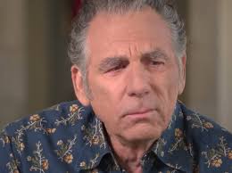 Michael Richards teared up in an...