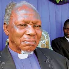 Usichokijua kuhusu Askofu Moses Kulola