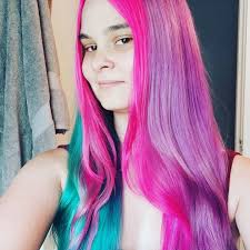 Could Nifty have been born with one eye or is it a clue to her death?