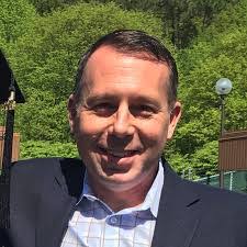 Carey Watkins's Instagram, Twitter & Facebook