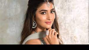 Moments of such imagination showcase ashutosh gowarikar's. Mohenjo Daro Actress Pooja Hegde On Bagging Housefull 4 It S My First Comedy Film And I Want To Give My Best