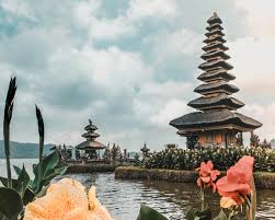 This is a water temple that affects the entire area. Pura Ulun Danu Bratan Temple Sightseeing In Bali Indonesia