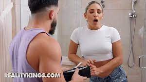 Abella Danger - Watch full scene at http://RKFULL.com - XNXX.COM