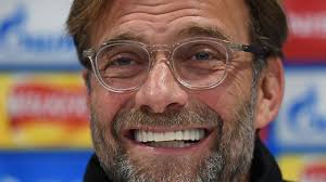 Borussia dortmund haar transfer auf dem kopf von jurgen klopp welt. Jurgen Klopp Neue Zahne Neues Lachen Gq Germany