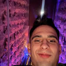 Devon Sebastian (@devonlsebastian) • Instagram photos and videos