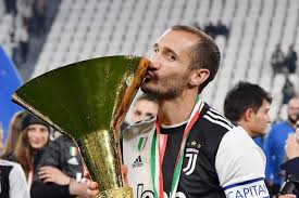 Giorgio chiellini is an italian footballer who currently plays for serie a club juventus and the italian chiellini was signed by juventus in the summer 2004 for €6.5 million. Giorgio Chiellini L Uomo Della Storia Sempre Presente Nei Nove Scudetti Della Juventus