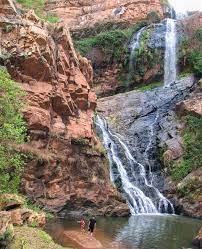 Despite Its Gritty Reputation Johannesburg Is A Fantastic City To Get Outdoors In Trees Blanket Large Swaths Of Town Rock Africa Travel Get Outdoors Outdoor