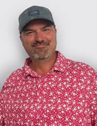 Mark Schmelzer's Instagram, Twitter & Facebook