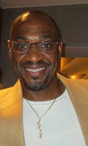 He was the winner of the 400 metres hurdles at the 1992 summer olympics. Kevin Young Hurdler Wikipedia