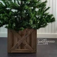 Great christmas tree stands keep your tree stable and watered for the entire season. Christmas Tree Stand Box Folds Flat For Storage My Repurposed Life Rescue Re Imagine Repeat