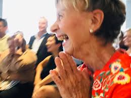 Congratulations to Lea Hill Bondi Icebergs Club's newest Life member for  2019. Also great to see a number of club members featured in the Wentworth  Courier article