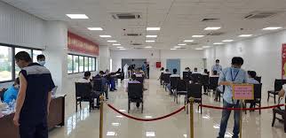 It was first identified in december 2019 in wuhan,. Ttyt Viá»‡t Yen Tiem Váº¯c Xin Vero Cell Phong Covid 19 Cho NgÆ°á»i Lao Ä'á»™ng Trung Quá»'c Táº¡i Cac Doanh Nghiá»‡p Tren Ä'á»‹a Ban Huyá»‡n Chi Tiáº¿t Tin Tá»©c Ubnd Tá»‰nh