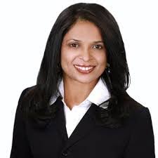 Lorena Myers's Instagram, Twitter & Facebook