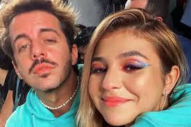 Bárbara bandeira & kasha juntos !!! Barbara Bandeira Faz Rara Declaracao De Amor A Kasha Es A Pessoa Mais Bonita Que Conheci