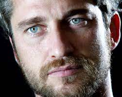 More Photos I Ve Never Seen Weirdly Obsessive Gerard Butler Fans Gerard Butler Gerard Butler