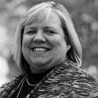 Cynthia Connelly's Instagram, Twitter & Facebook