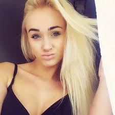 Sandra Armstrong (@dushyant_ng)