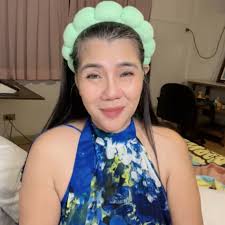 16 years old nag asawa, nabalo ng 39 years old at hindi na muling umibig  pa! 78 years old na ngayon si Nanay Delia, mababakas mo parin ang natural  nyang ganda kahit