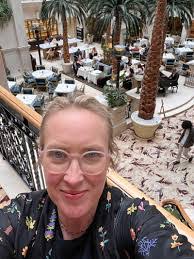 Tamara Page's Instagram, Twitter & Facebook