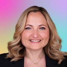 With a new season, comes a new Wonder location and a bigger role at the  company. Happy to be promoted to Associate Director, Restaurant Development  & Programming. 😃 Welcome to the neighborhood… |