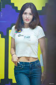 She later went on the soooo somi had left jyp entertainment apparently as of august, 2018. Somi Pics Birthday On Twitter Korean Beauty Girls Cute Korean Girl Pretty Korean Girls