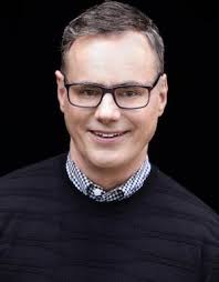 Pod-Shirt Network' brings the MTV era to the YouTube generation