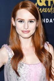 She inherited that curly hair and plump sensual lips from her father, ricardo gomez, and her mother. 50 Famous Redheads Iconic Celebrities With Red Hair