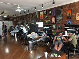 18 ingenious studio apartment ideas that make 400 square feet feel like a palace. 5 Likes 1 Comments Redtree Tattoo Gallery Redtreetattoo On Instagram Busy Day With The R Tattoo Studio Interior Tattoo Shop Interior Tattoo Shop Decor