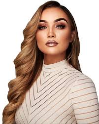 🌟🙌🏻It's official 🙌🏻🌟Lock your 💋LIPS💋 around the latest product to  be added to the BPerfect family 🙌🏻😍 We are soooooo excited to be  launching a NEW LIP collection with Ireland's amazingly talented