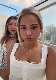 Holly Browne's Instagram, Twitter & Facebook