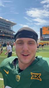 You heard him, Baylor Fam … Let’s light Pat Neff Green! ,  http://baylorbea.rs/Green, #SicEm