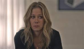 Her natural hair color is light brown. Sag Awards Christina Applegate Dead To Me Vies For Overdue Trophy Goldderby