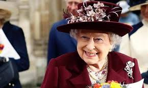 Narozeninám, slavíme nejdelší britskou vládnoucí monarchu s výběrem jejích nejlepších portrétů. Kralovna Alzbeta Se Rozhodla Udelat Nevidanou Vec To Bude Poctvrte Za 68 Let Na Trunu Zivot