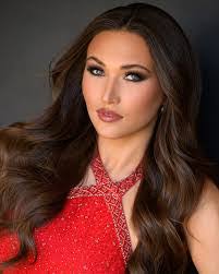 Haley Berger's Instagram, Twitter & Facebook