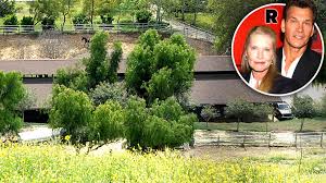 It has been nearly a decade since patrick swayze lost his battle to pancreatic cancer. Slap In The Face Patrick Swayze S Widow Lisa Niemi Sells His Beloved Ranch To Stranger Ignores Pleas From Family Fans To Make It A Museum