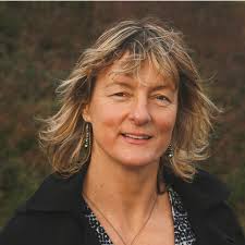 The show 'We have eleven years to save the planet. But we only have today  to save ourselves' is approx. 70 minutes long and no interval and each  night after the show