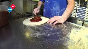 Le Secret Des Pizzas Domino S Pizza Youtube