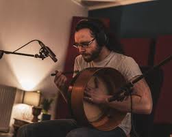 Playing the bodhrán requires rapid, repetitive motion of your wrist. Play The Bodhran On Your Track By Jamiejordan1995 Fiverr