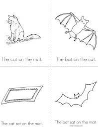 The Cat On The Mat Free Mini Book From Twistynoodle Com Mini Books Word Families Word Family Books