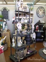 Mod Vintage Life The Feathered Nest Market In Okc Furniture Diy Mod Vintage Vintage Life