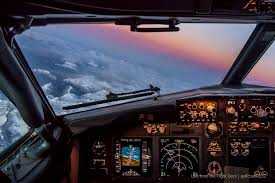 In questo video l'atterraggio a male vista dalla cabina di pilotaggio. Flight Instruments How Do Barometric Instruments Work Aviation Coaching